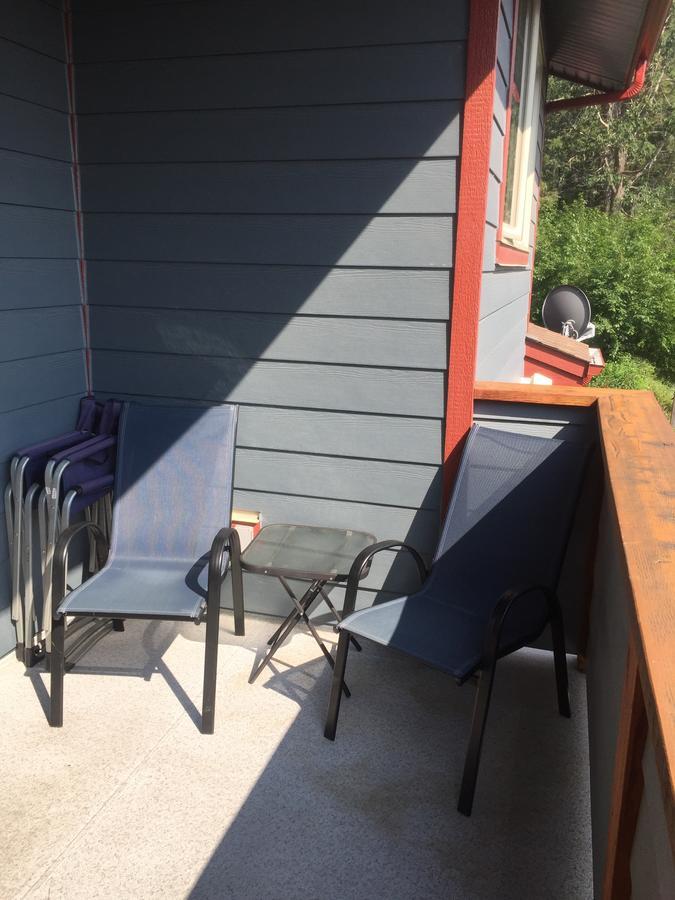 Banff's Original Cowboy Bed & Breakfast